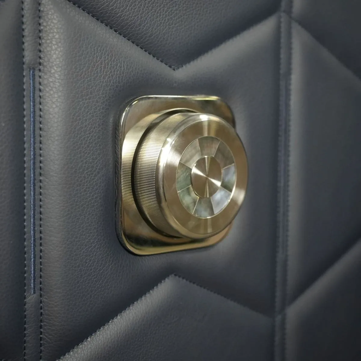Сейф для автоподзавода и хранения часов PaulDesign Alliance 100 BLU [110172]